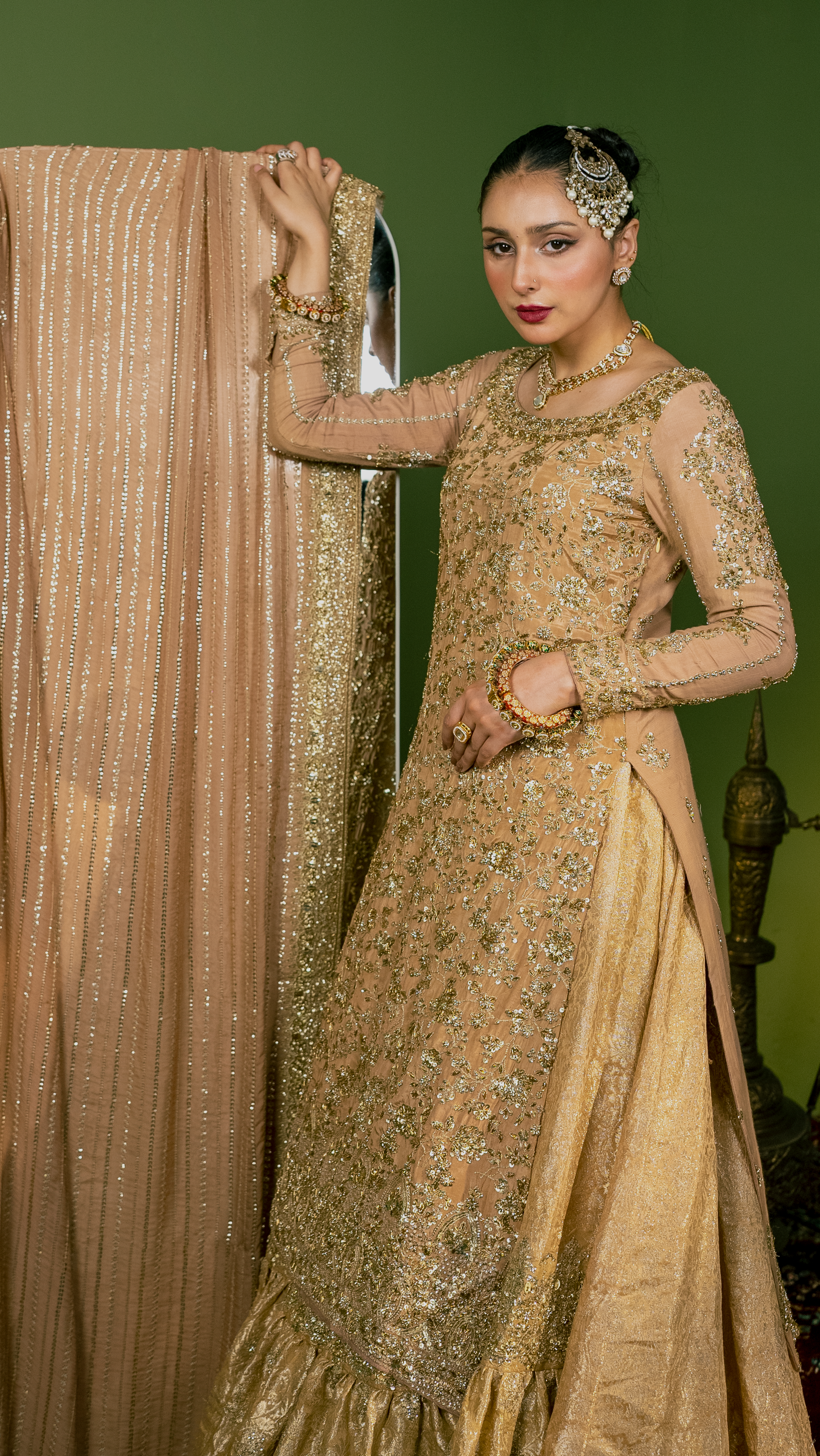 Zar-e-naab